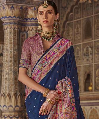 Navy blue silk blend printed saree with unstitched blouse piece 4