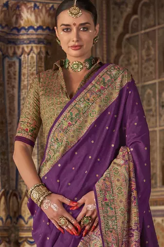 Purple silk blend printed saree with unstitched blouse piece