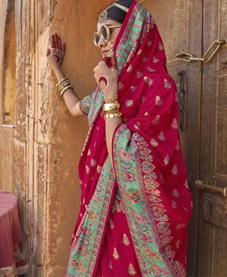 Red silk blend printed saree with unstitched blouse piece 2