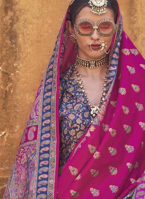 Magenta silk blend printed saree with unstitched blouse piece 4