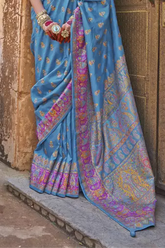 Blue silk blend printed saree with unstitched blouse piece