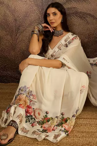 Cream georgette printed saree with unstitched blouse piece