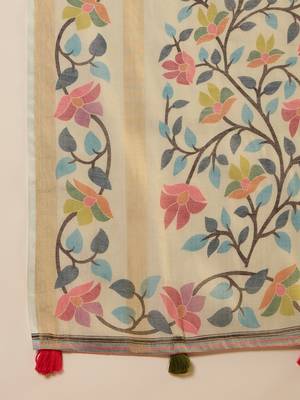 Cream silk blend cotton printed saree with unstitched blouse piece 5