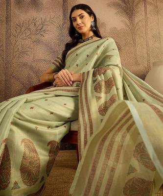 Green silk blend cotton printed saree with unstitched blouse piece 2