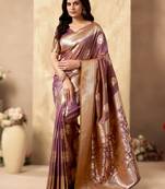 Onion pink rich pallu silk saree with zhallar border     a masterpiece of tradition & elegance
