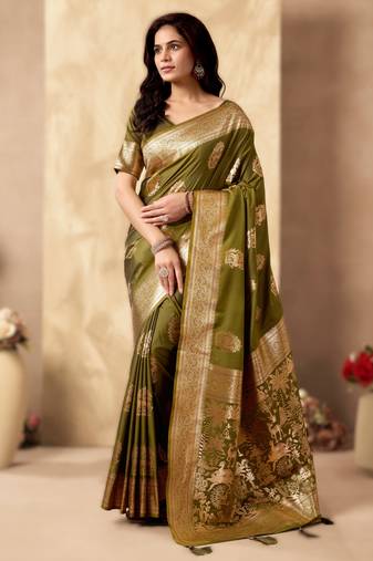 Mehendi rich pallu silk saree with zhallar border     a masterpiece of tradition & elegance