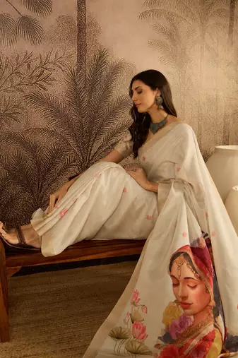 Cream cotton printed saree with unstitched blouse piece