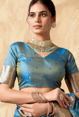 Sky blue rich pallu silk blend saree with zhallar border a masterpiece of tradition & elegance 4