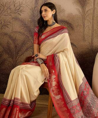 Beige cotton silk blend printed saree with unstitched blouse piece 2