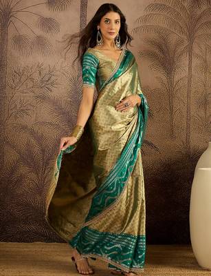 green silk blend blend zari saree with unstitched blouse piece 3