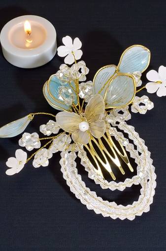 Silver plated crystal beaded embellished syk blue comb hair pin