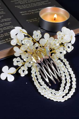 Gold plated crystal beaded embellished pink comb hair pin