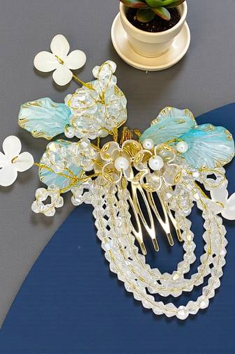 Gold plated crystal beaded embellished light blue comb hair pin