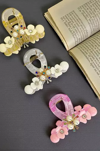 Multicolor pastels set of 3 embellished hair claw