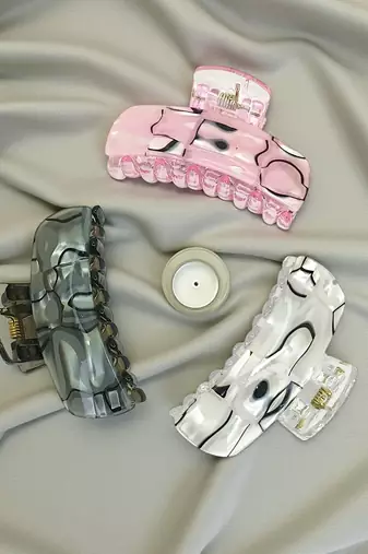 Set of 3 multicolor marble print hair claw clutcher