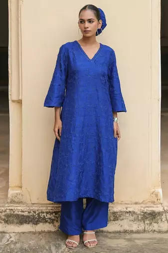 Neelam set  blue embroidered viscose silk kurta set
