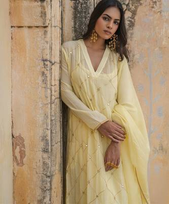 light yellow embroidered pure cotton kurta set with dupatta 2