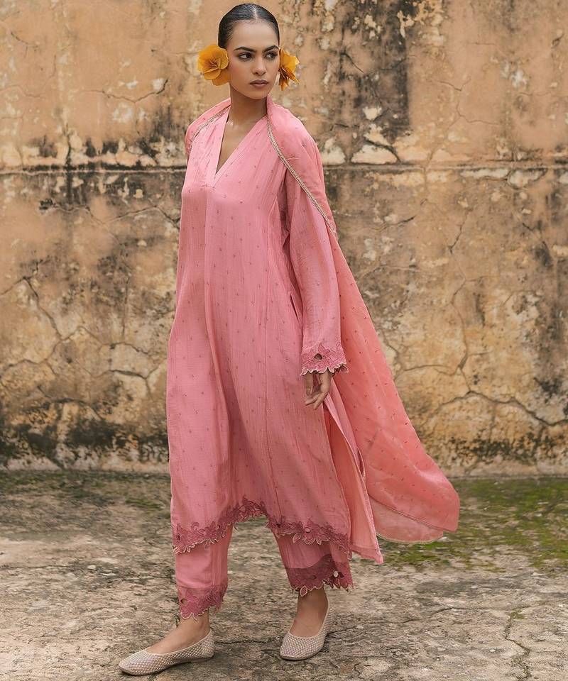 Kanak set  pink embroidered pure cotton kurta set with dupatta