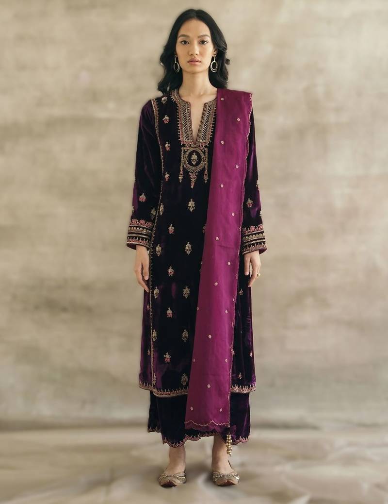purple velvet embroidered kurti pant set with organza dupatta