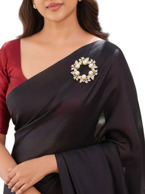 Gold plated cubic zircon wreath saree pin 5