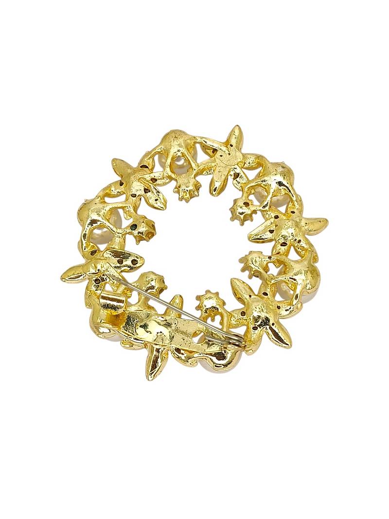 Gold plated cubic zircon wreath saree pin