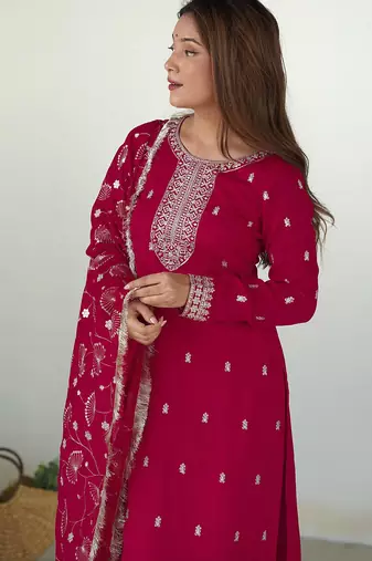Women's georgette sequins embroidered kurta pant with dupatta set
