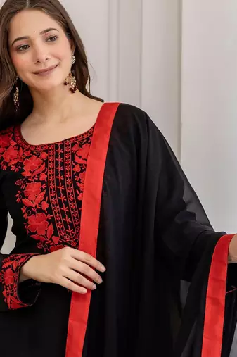 Women's georgette floral embroidered chikankari kurta pant with dupatta set