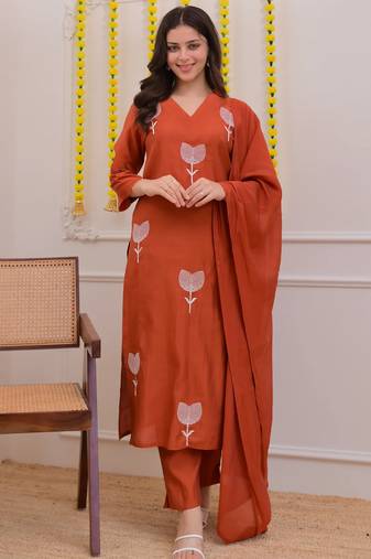 Women's cotton blend floral embroidered kurta pant with dupatta set