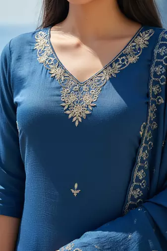 Women's cotton blend embroidered kurta pant with dupatta set