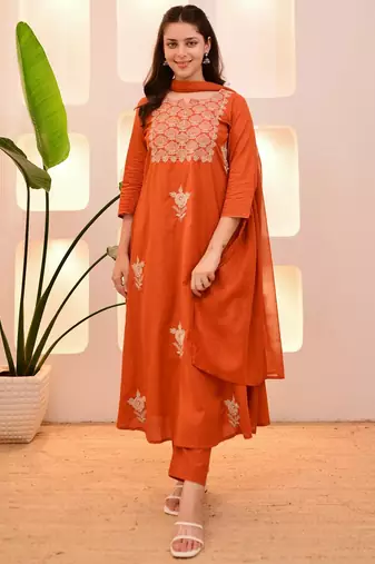 Women's cotton blend floral embroidered kurta pant with dupatta set