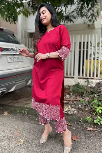 Women's silk blend thread embroidered kurta pant set