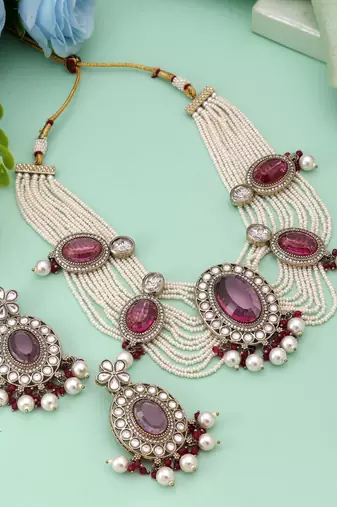 Magenta color kundan necklace set