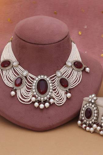 Maroon color kundan necklace set