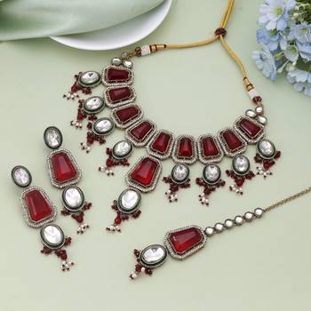 Maroon color kundan necklace set 1
