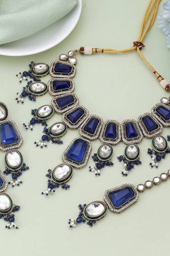 Blue color kundan necklace set