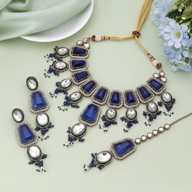 Blue color kundan necklace set