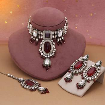 Maroon color choker kundan necklace set 1