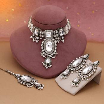White color choker kundan necklace set 1