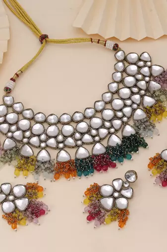Multi color kundan necklace set