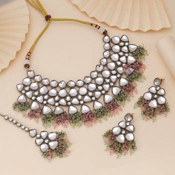 Pink & pista green color kundan necklace set 2