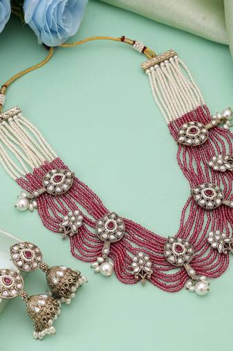 Magenta color kundan necklace set