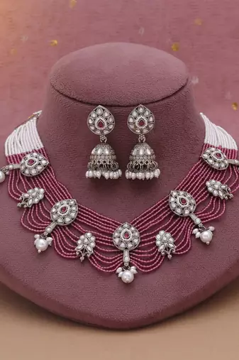Magenta color kundan necklace set