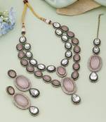 Pink color kundan necklace set