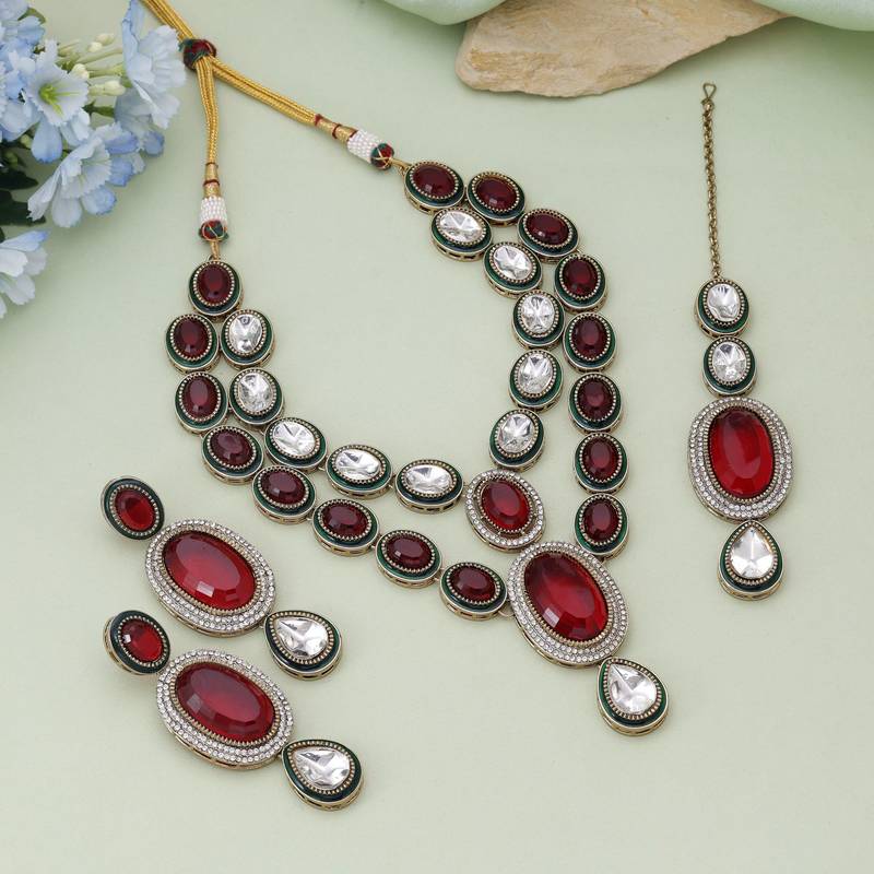 Maroon color kundan necklace set