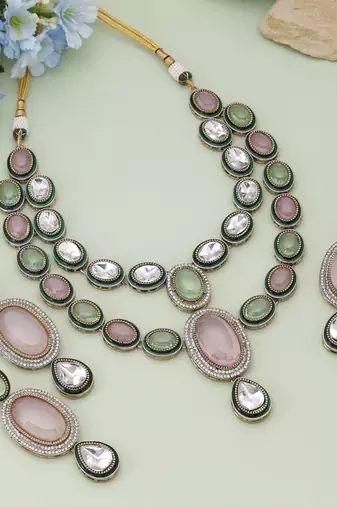 Pink & pista green color kundan necklace set