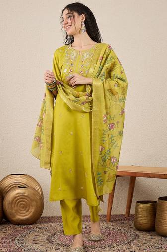 Green women kurta pant dupatta set
