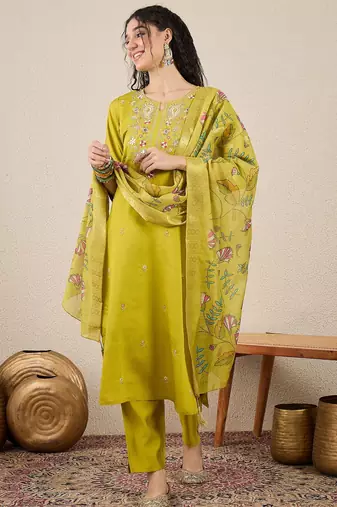 Green women kurta pant dupatta set
