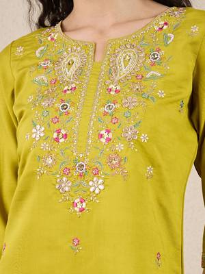 Green women kurta pant dupatta set 3