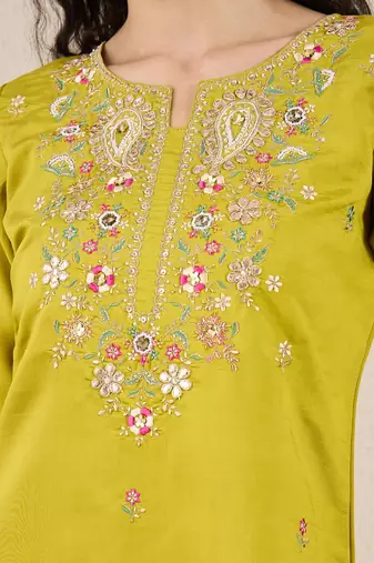 Green women kurta pant dupatta set