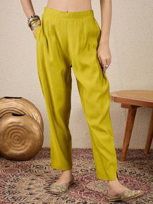 Green women kurta pant dupatta set 4